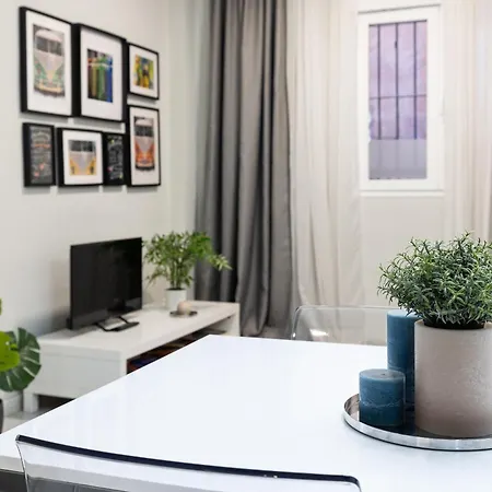 Lejlighed Holidays2malaga Eduardo Ocon Quiet&high Speed Wifi *